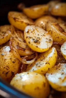 Delicious slow cooker potatoes with Lipton onion soup mix